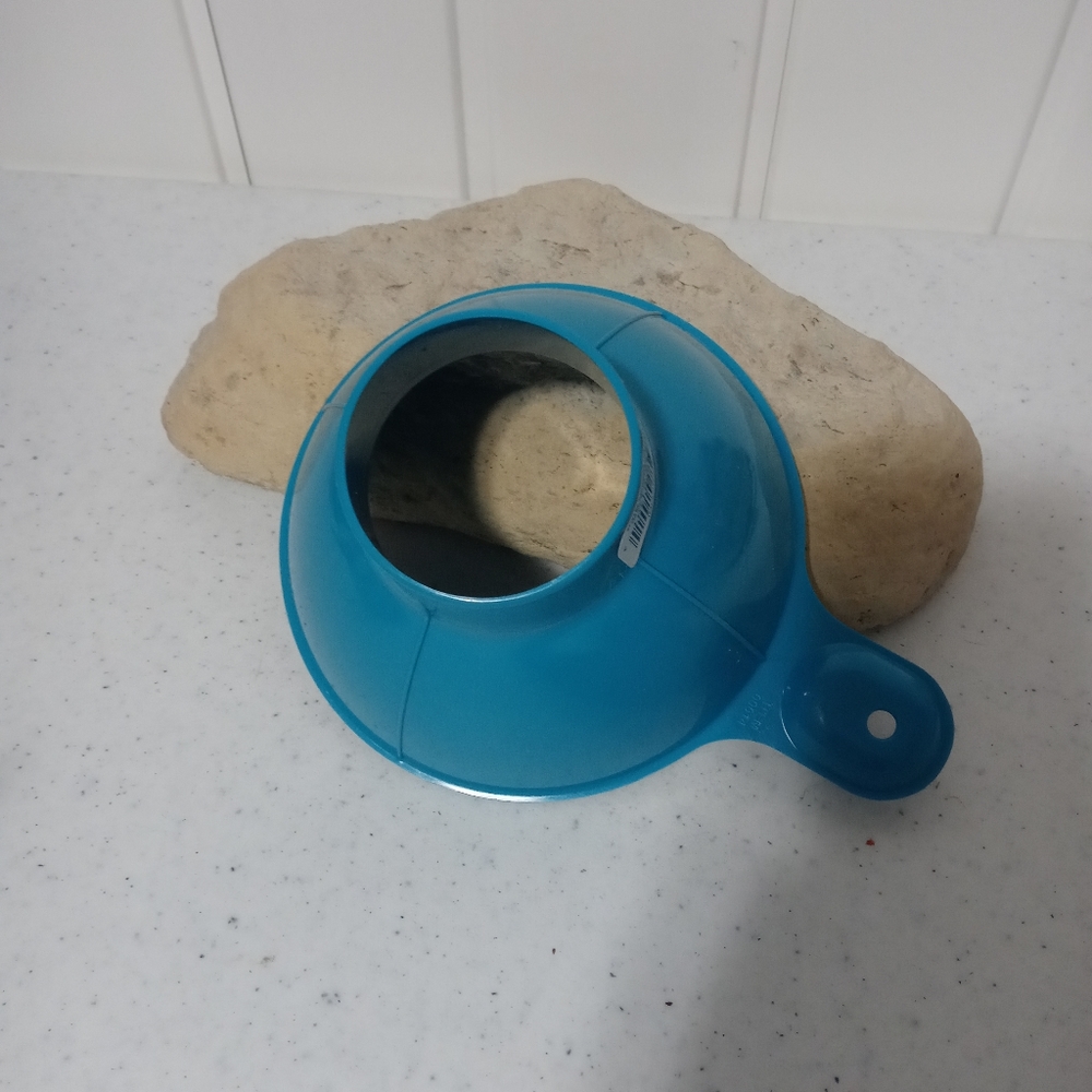 Funnel_ wide & regular mouth compatible